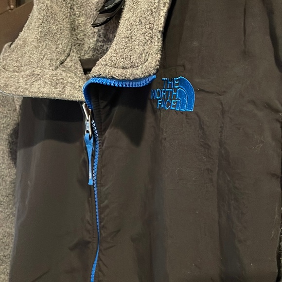The North Face boys/youth jacket, Size XL - Picture 1 of 11
